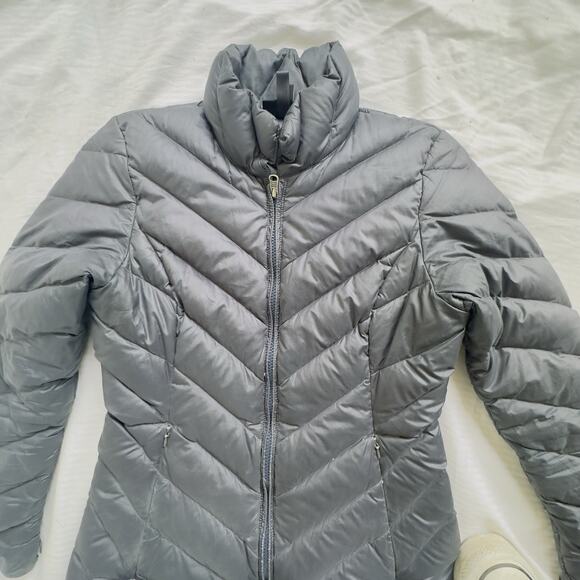 Patagonia Women’s Gray Down Puffer Coat – Size XS – Style 28407FA17 Longline - Picture 4 of 13